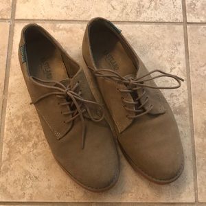 Women’s Eastland Oxfords